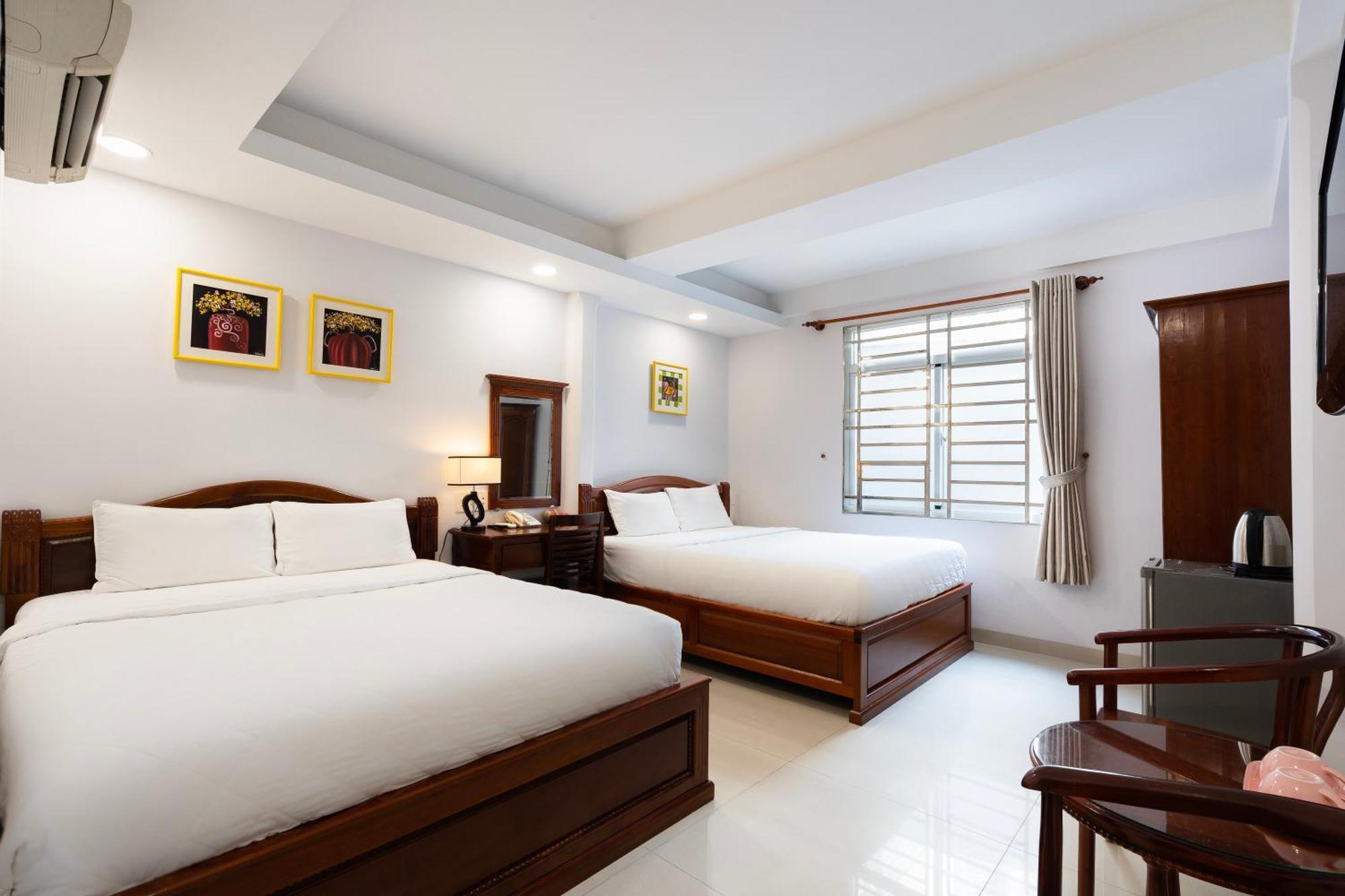 Hoang Hoang Hotel Ho Chi Minh City Exterior photo