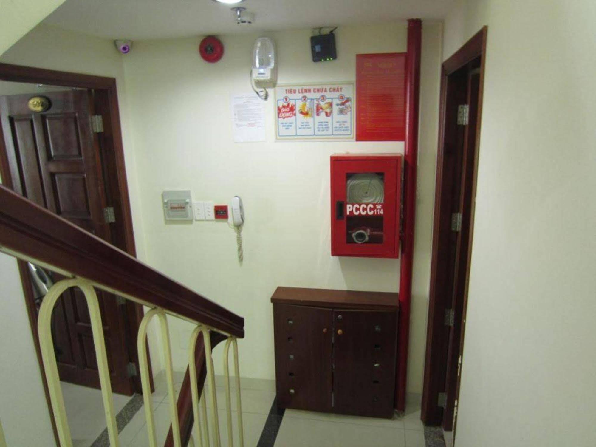 Hoang Hoang Hotel Ho Chi Minh City Exterior photo